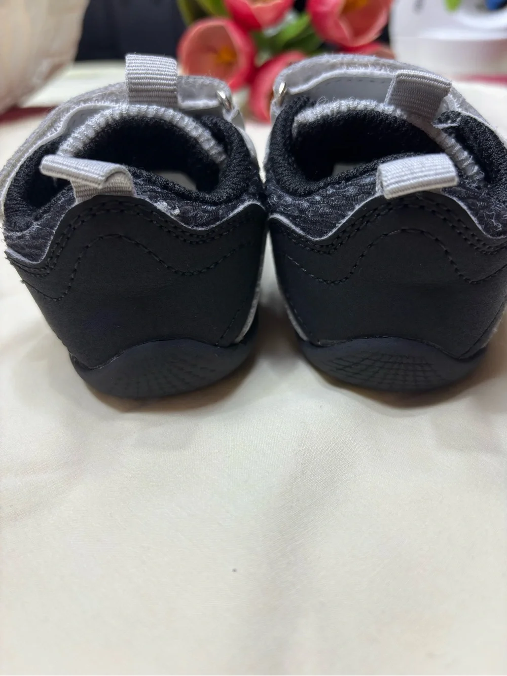 Baby Toddler Grey Mesh Outdoor Sandals Sneakers Size 13cm (US 6-7 / 12-18M)